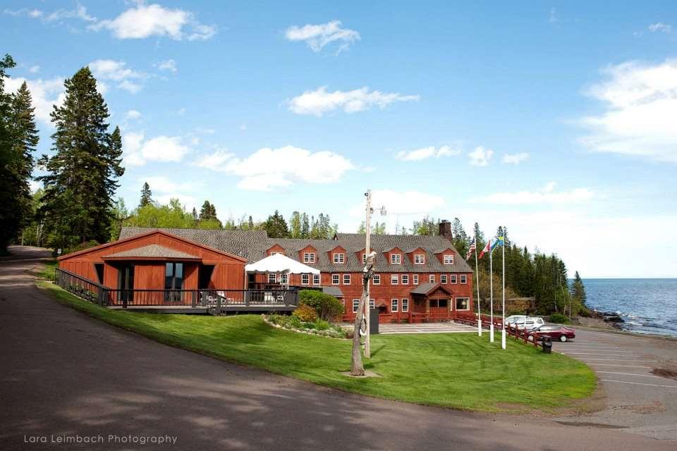 Lutsen Resort On Lake Superior Стая снимка